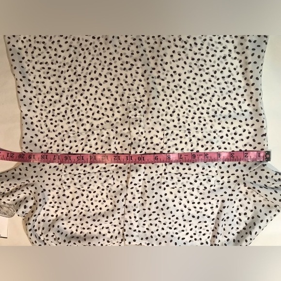 Loft Blouse Quarter Button Pockets White with Brown Polka Dots Size M - Picture 9 of 13
